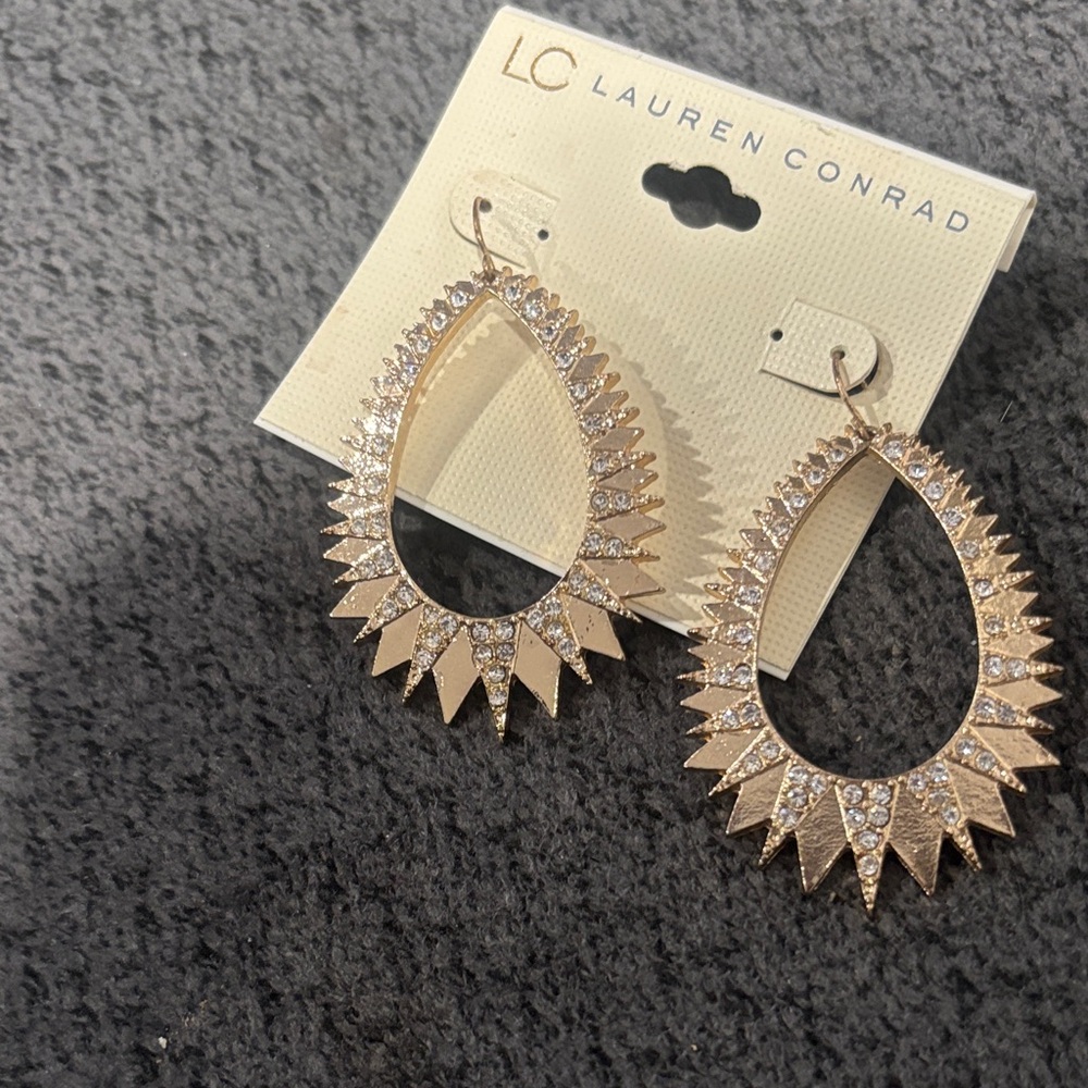 ⭐️2/$10 - earrings